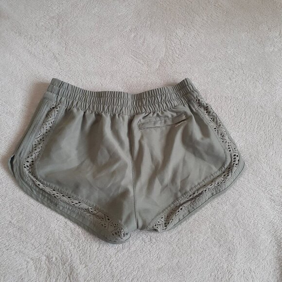 O'Neill Girls Size 14 Olive Green Athletic Lace Shorts - Picture 6 of 9